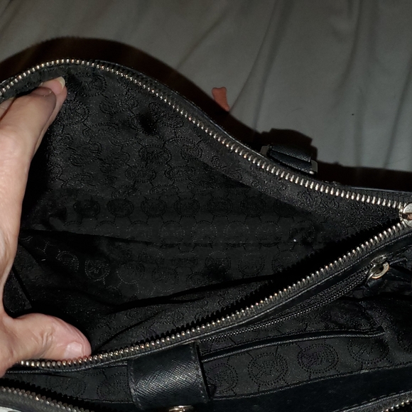 💥SOLD💥 Michael Kors Selma Bag & Waller - Picture 4 of 14